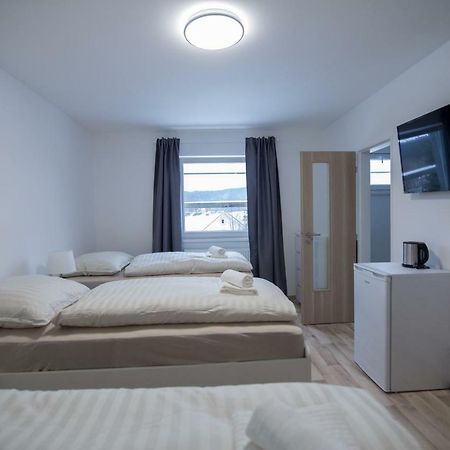 Hostka  Apartment Tereza מראה חיצוני תמונה